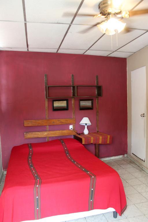 Ximenas Guest House San Salvador Dış mekan fotoğraf