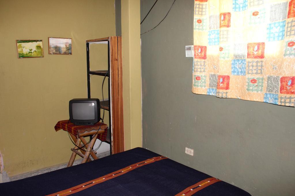 Ximenas Guest House San Salvador Dış mekan fotoğraf